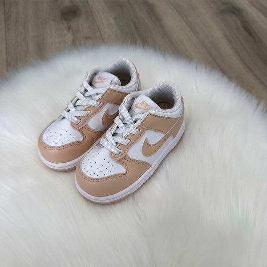 Nike Unisex Dunks Trainers - 6.5 UK