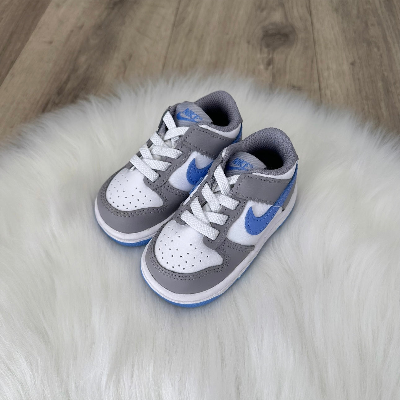 Nike ‘Grey Royal Pulse’ Boys Dunks Trainers - UK 3.5