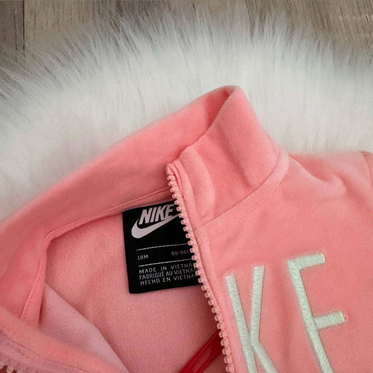 Nike Girls Tracksuit - 18M