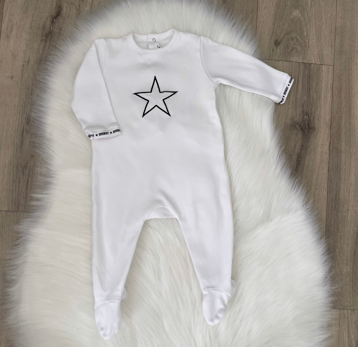 Givenchy Unisex Babygrow - 6M