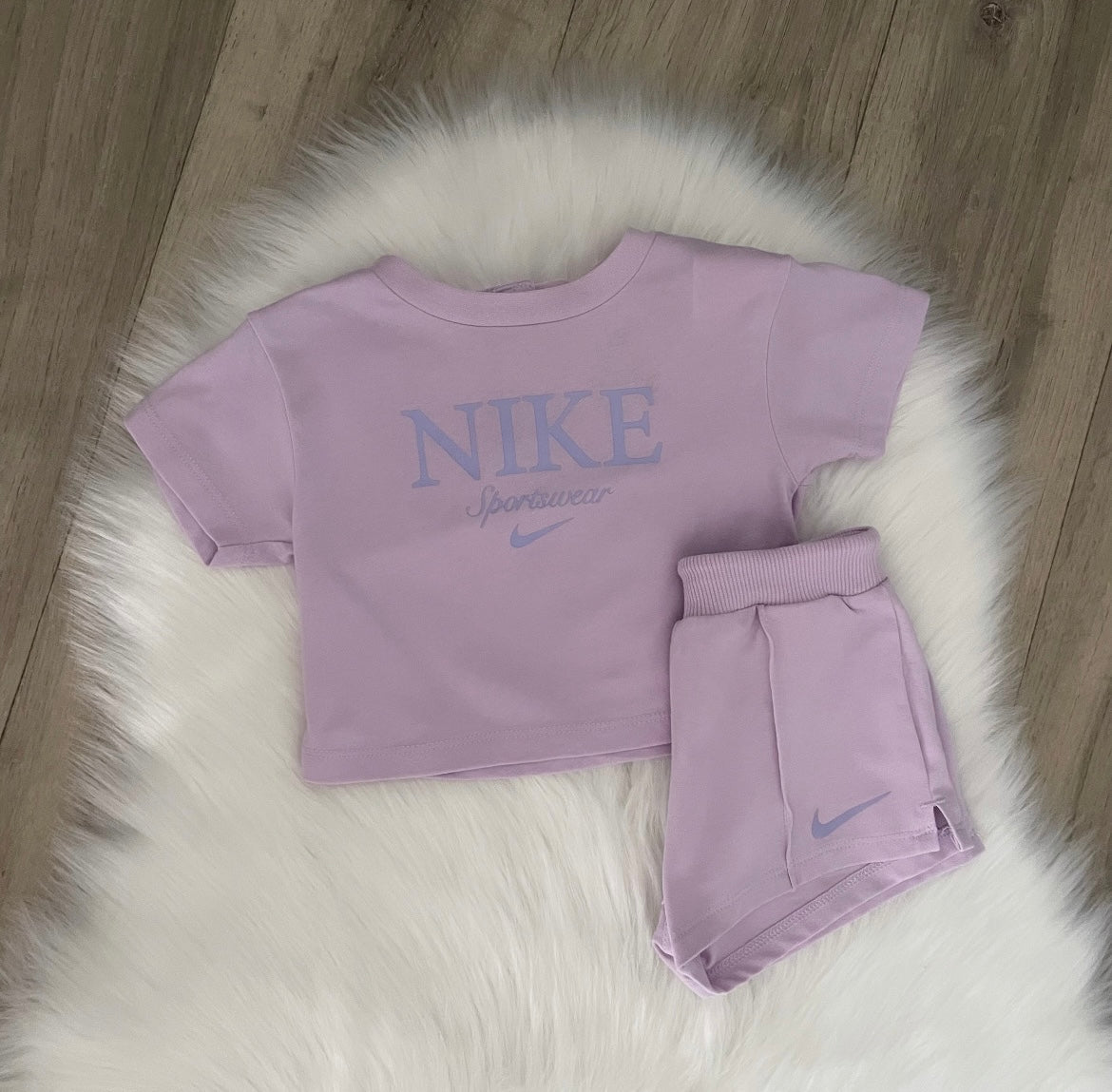Nike Girls Set - 6/9 months
