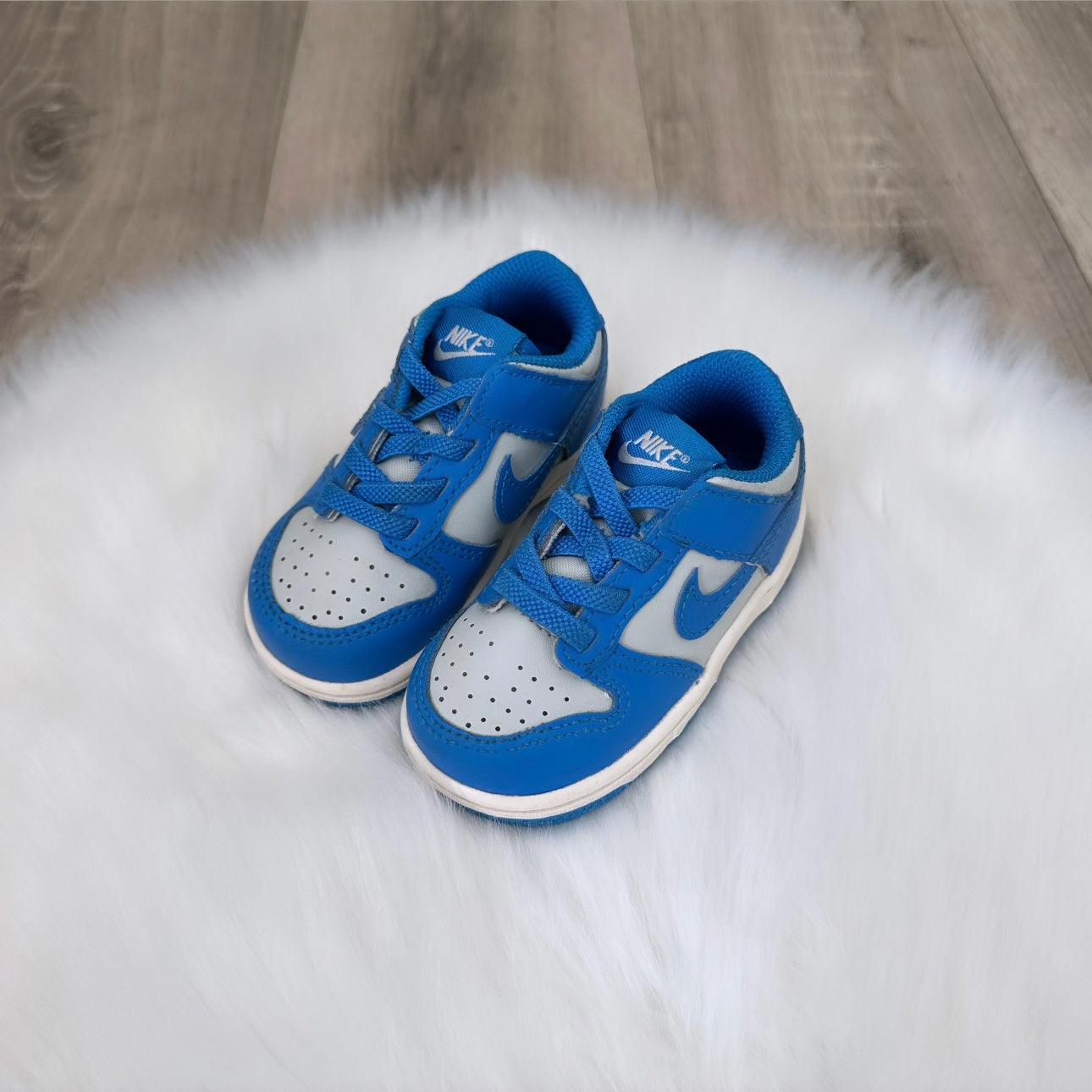 Nike Boys Dunks Trainers - 4.5