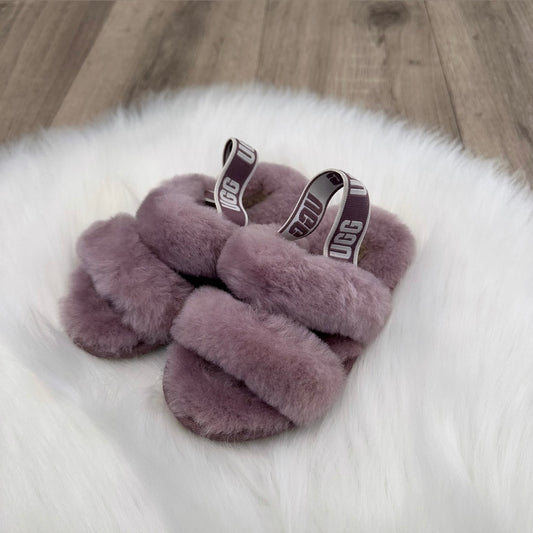 UGG Girls Slipper Sliders - 8 UK