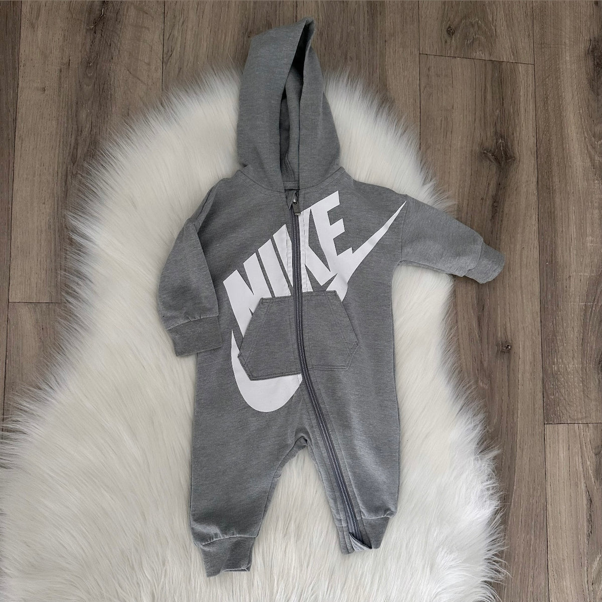 Nike Boys Romper - 3M