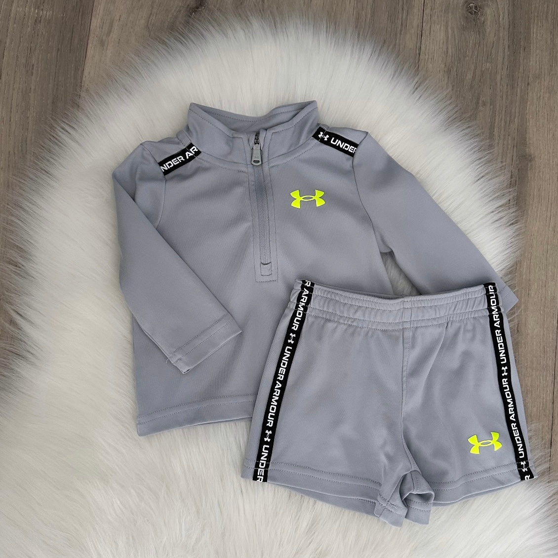 Under Armour Boys Shorts Set - 0/3 months