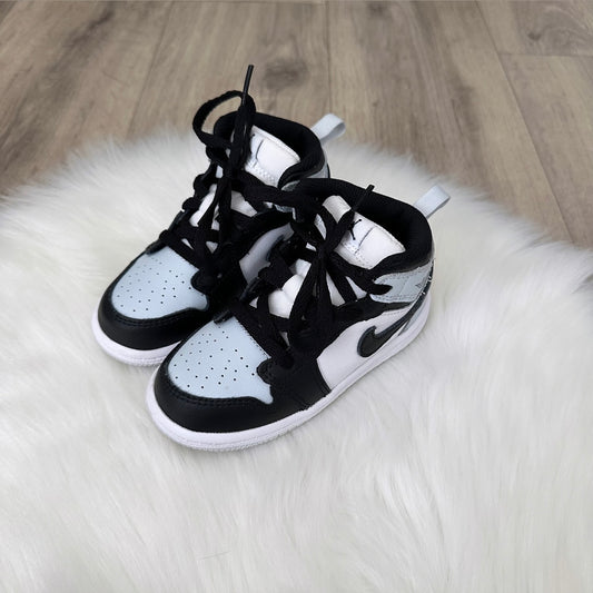 Nike Jordan 1 Boys Trainers - 7.5 UK