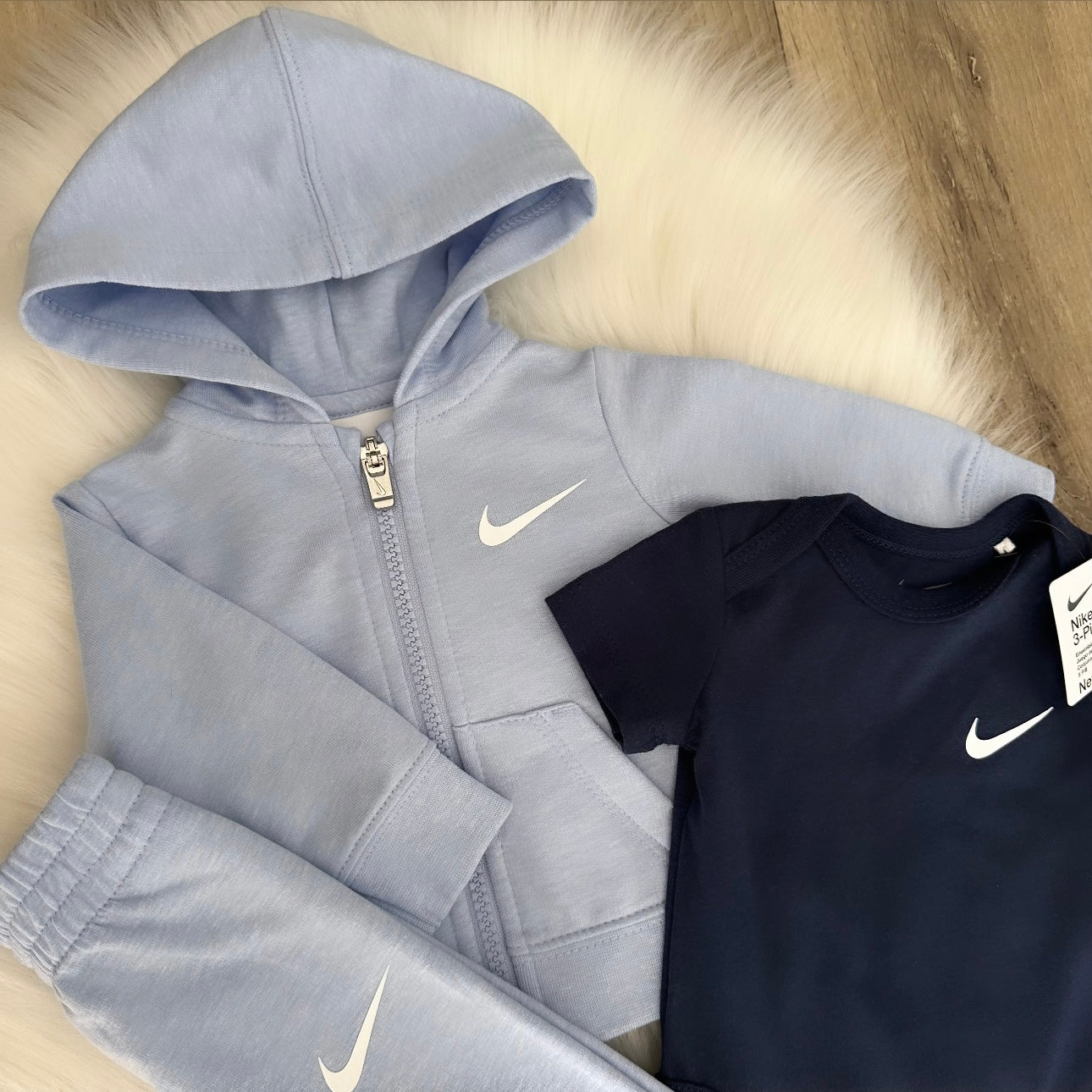 Nike Boys Tracksuit Set - 3M