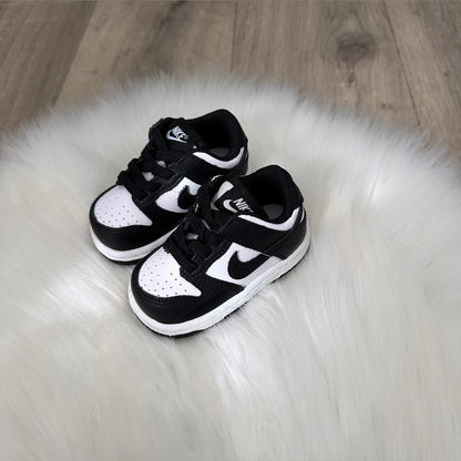 Nike Panda Dunks Trainers - 2.5 UK