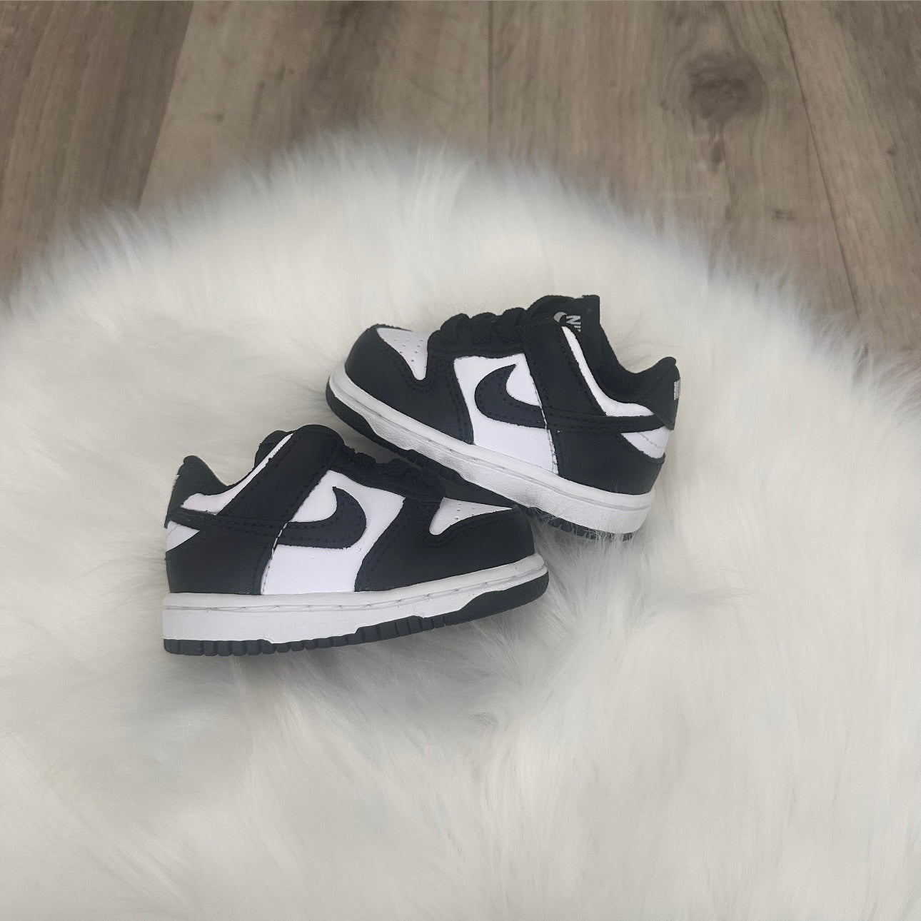 Nike Panda Dunks Trainers - 2.5 UK