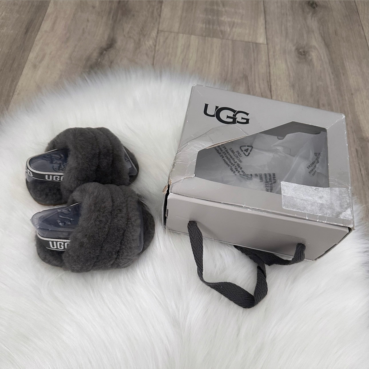 UGG Girls Slider Slippers - Size 2