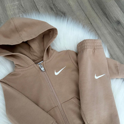 Nike Boys Tracksuit Set - 3M