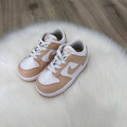 Nike Unisex Dunks Trainers - 6.5 UK