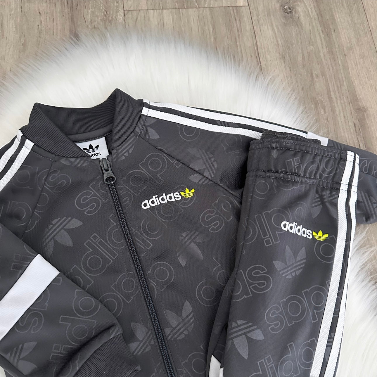 Adidas Boys Tracksuit - 6/9 months