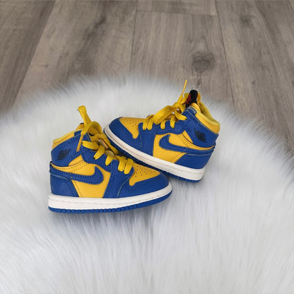 Jordan 1 ‘Reverse Laney’ Boys Trainers - 3.5