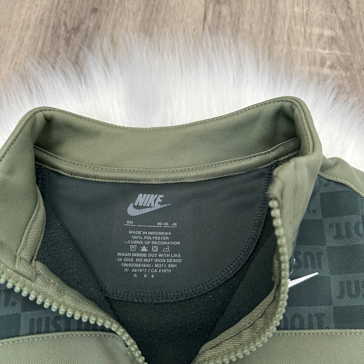 Nike Boys Tracksuit Set - 18M