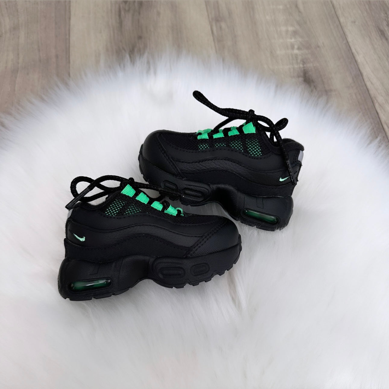 Nike Air Max 95 Boys Trainers - 3.5