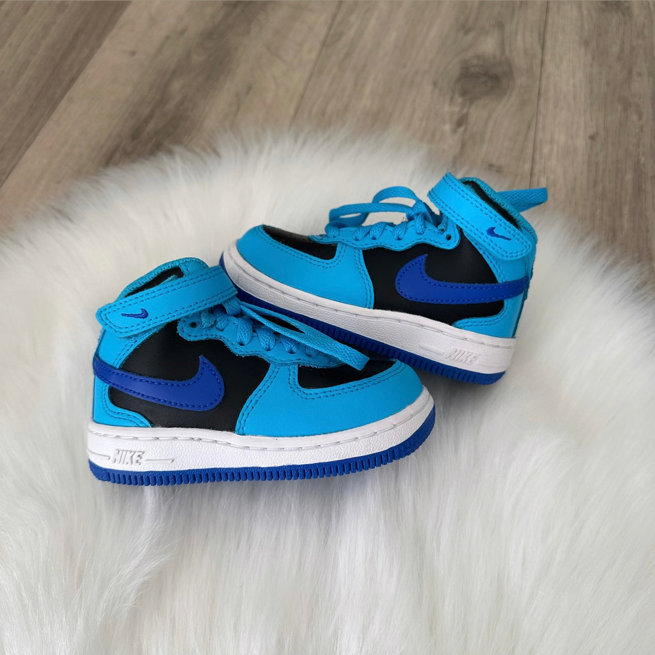 Nike ‘Blue Lightening Black’ Boys Air Force 1 Trainers - UK 5.5