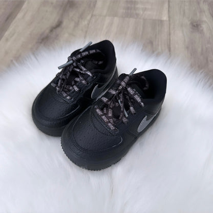 Nike Unisex Trainers - 4.5