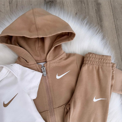 Nike Boys Tracksuit - 3M