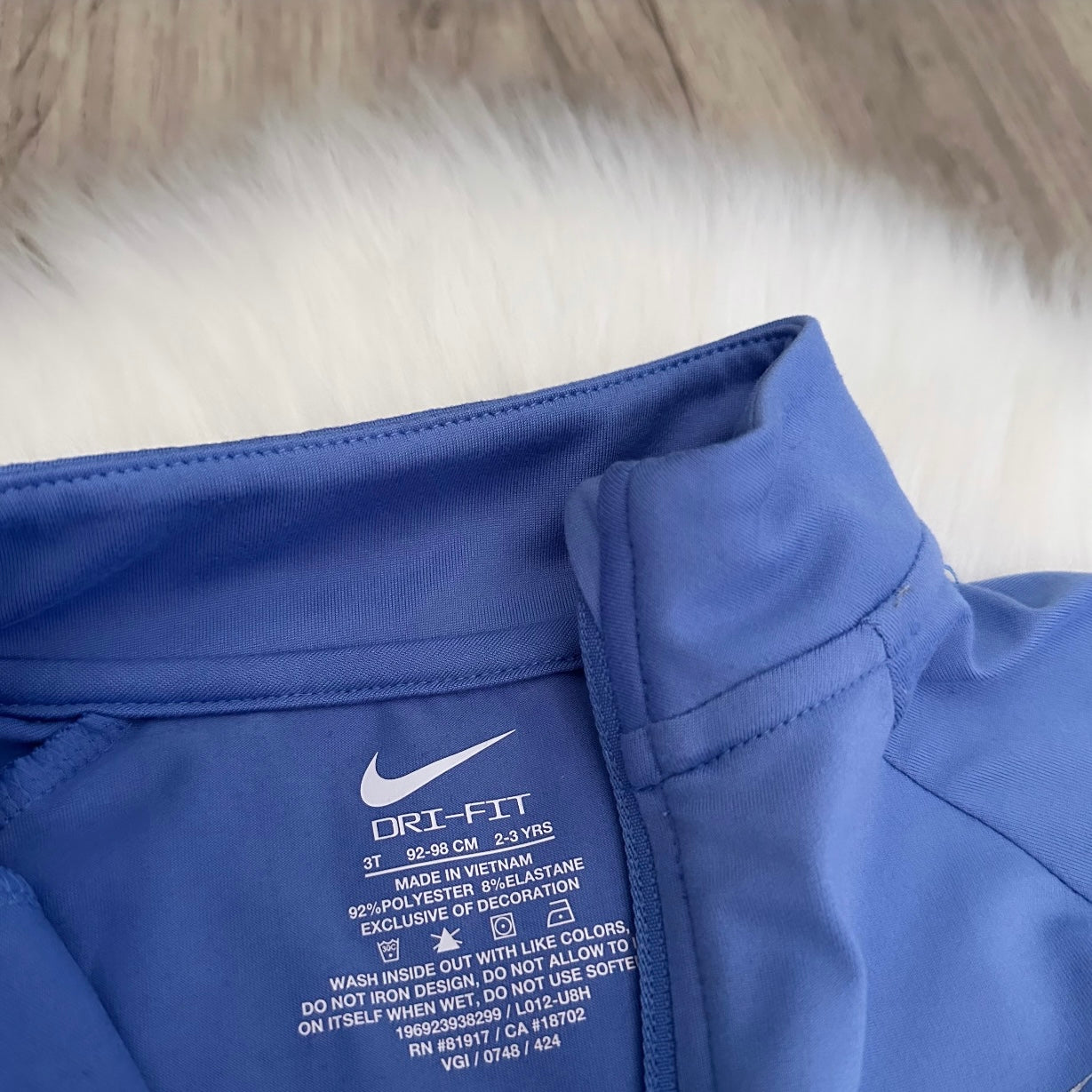 Nike Girls Tracksuit - Age 2/3 Years