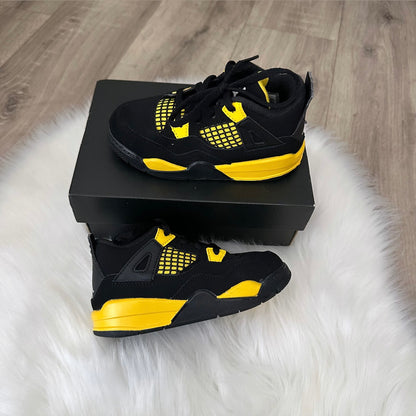 Jordan 4 Retro ‘Thunder’ Boys Trainers - 8.5 UK
