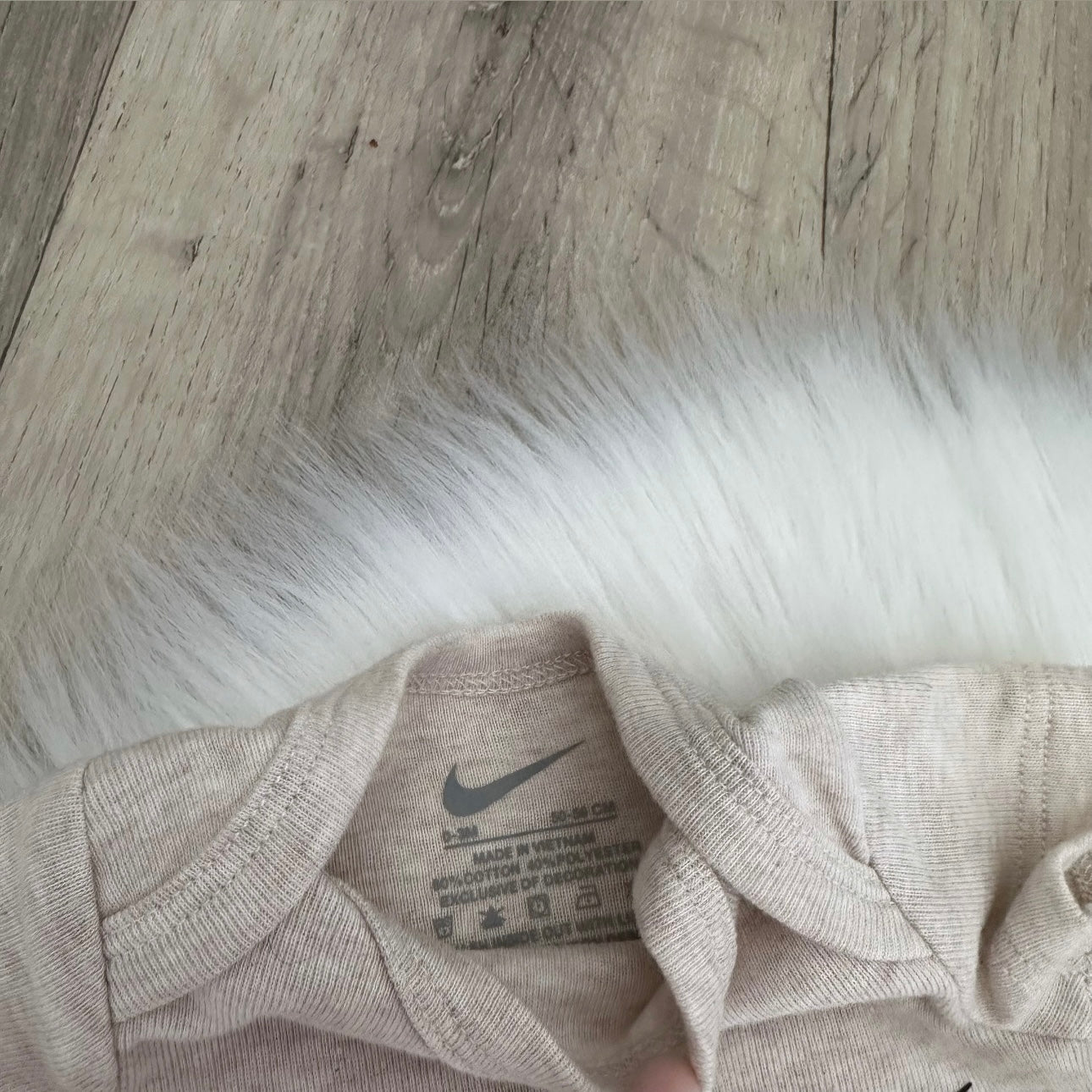 Nike Boys Tracksuit - 0/3 months
