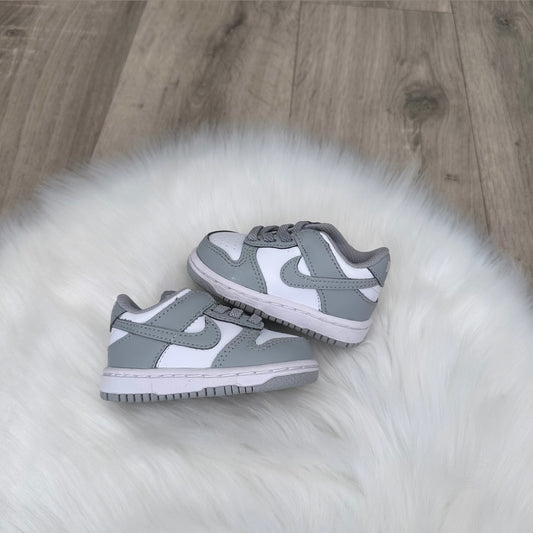 Nike Grey Dunks Trainers - 2.5 UK
