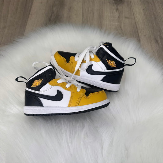 Jordan 1 ‘Yellow Ochre’ Boys Trainers - UK 6.5