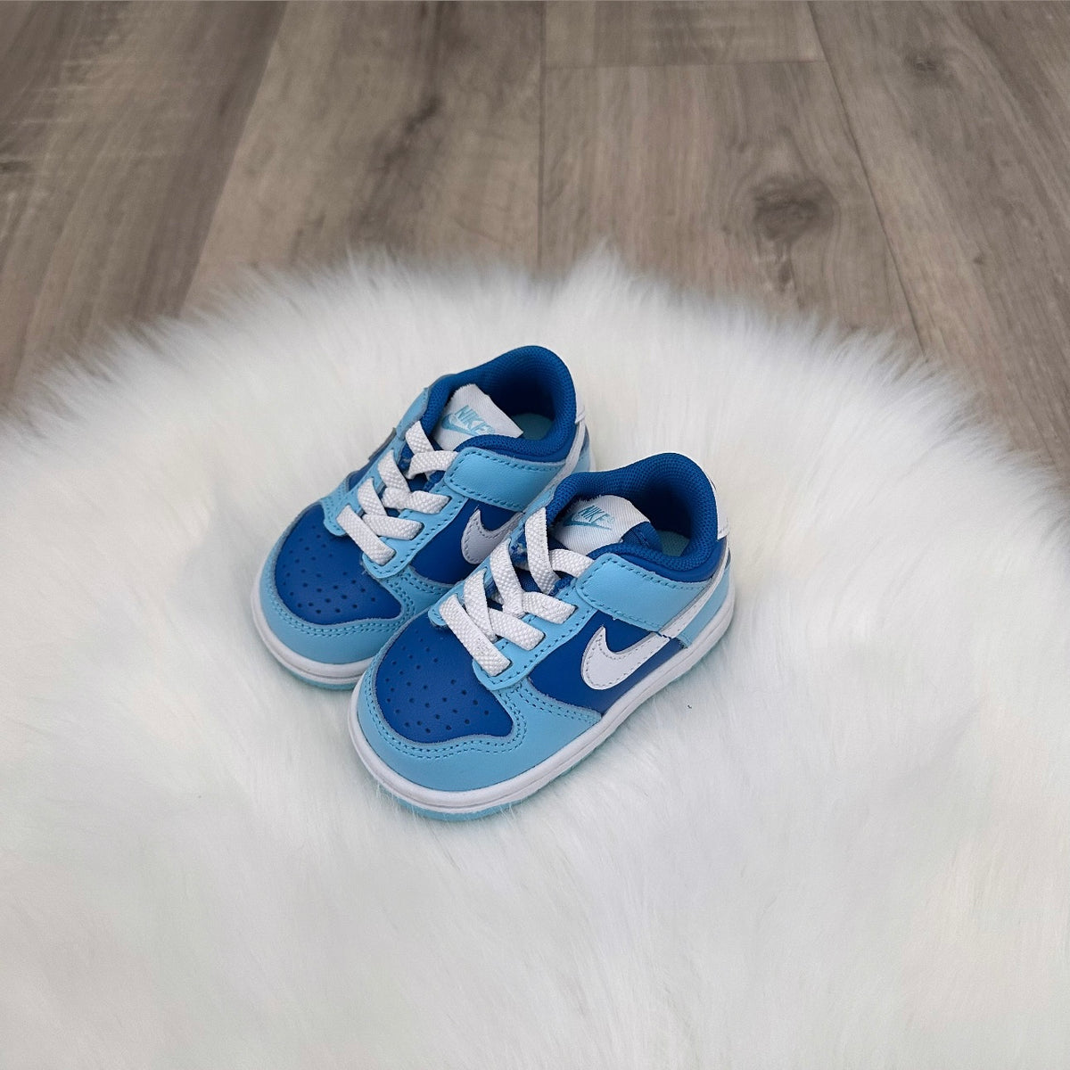 Nike Boys Dunks Trainers - 3.5 UK