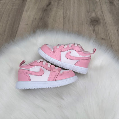 Jordan 1 ‘Pink/ White’ Girls Trainers - 4.5