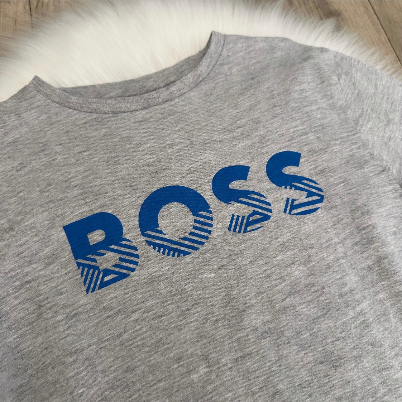 Hugo Boss Boys T shirt - Age 8