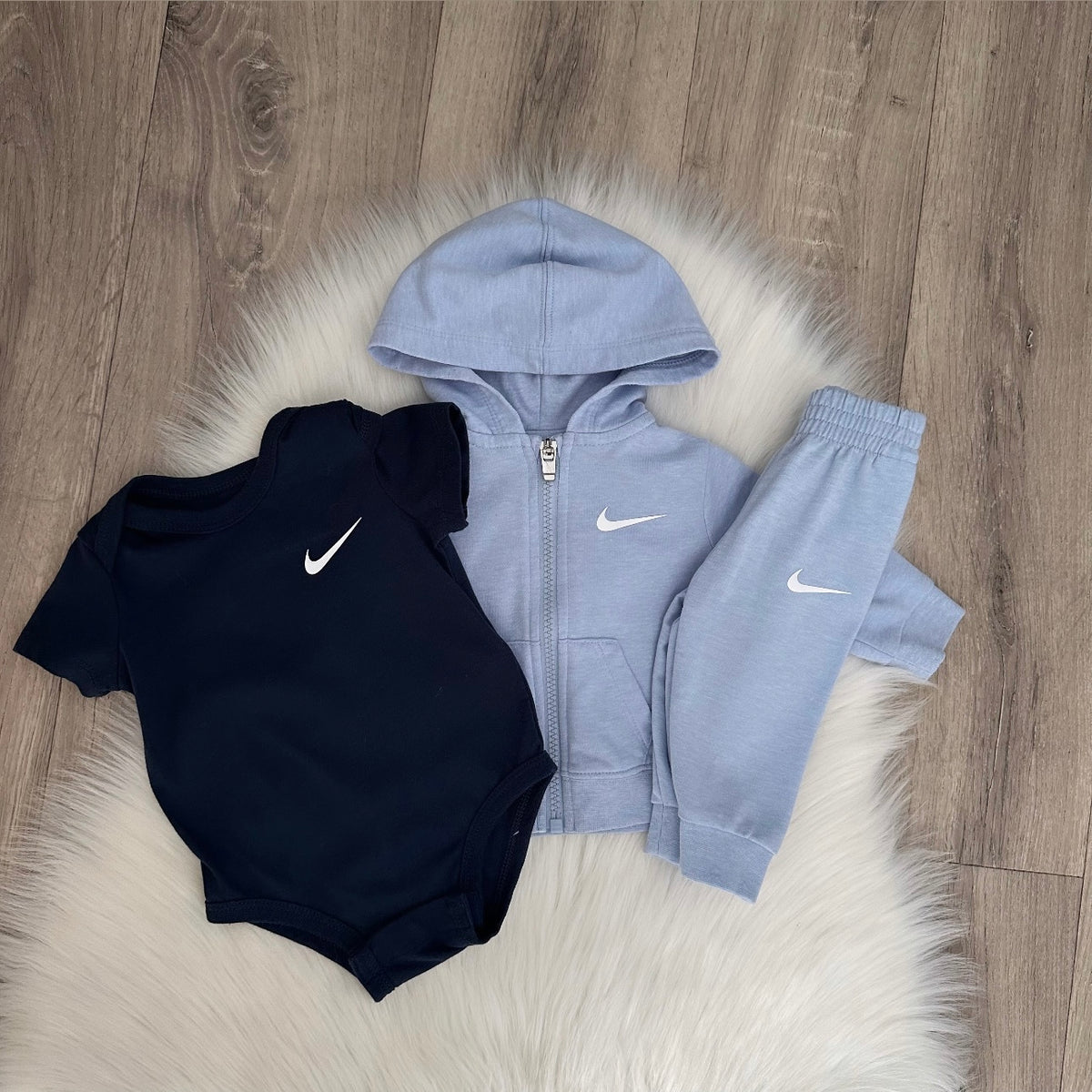 Nike Boys Tracksuit Set - 3M