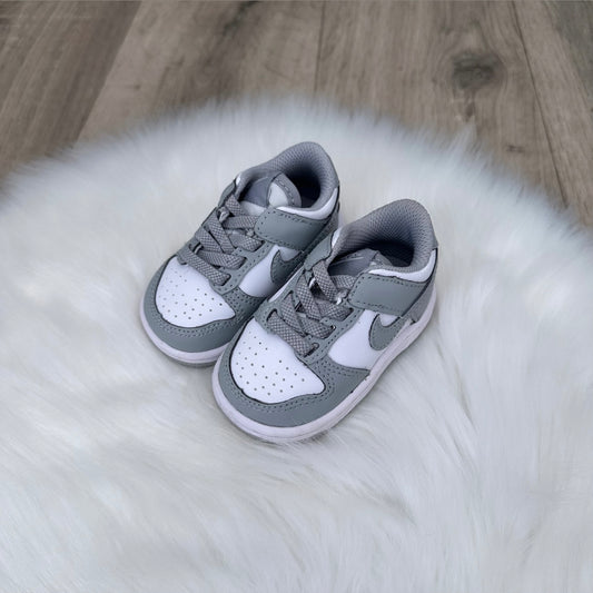 Nike Grey Dunks Trainers - 2.5 UK