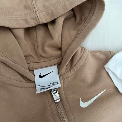 Nike Boys Tracksuit Set - 6M