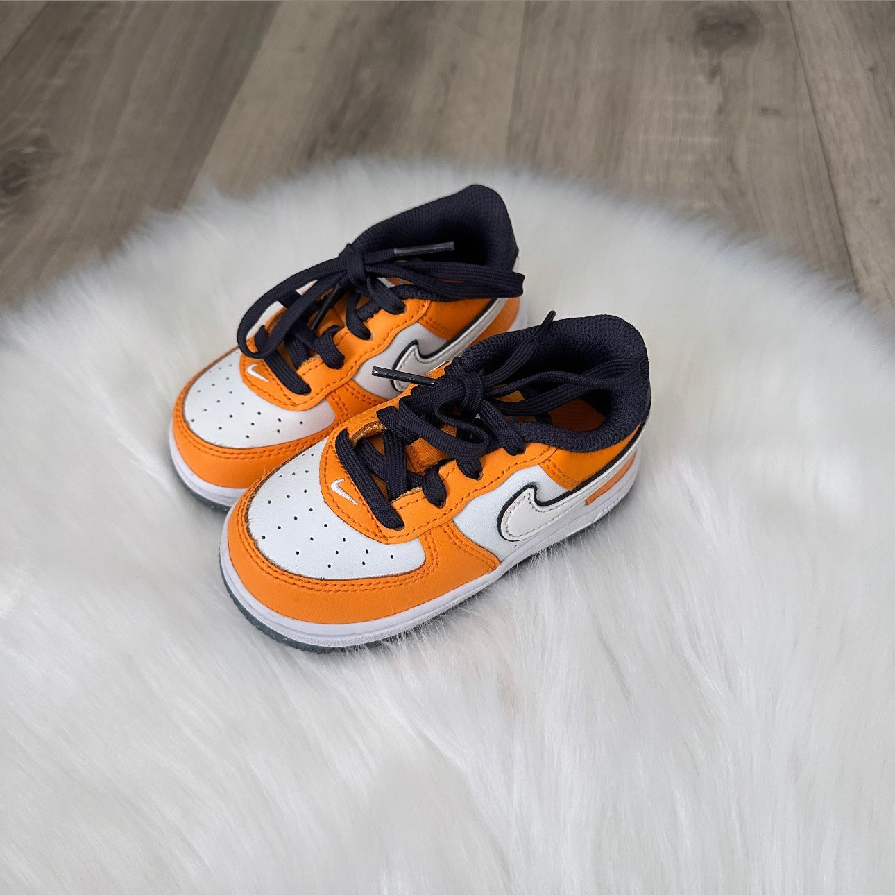 Nike ‘Clownfish’ Boys Trainers - 5.5 Infant