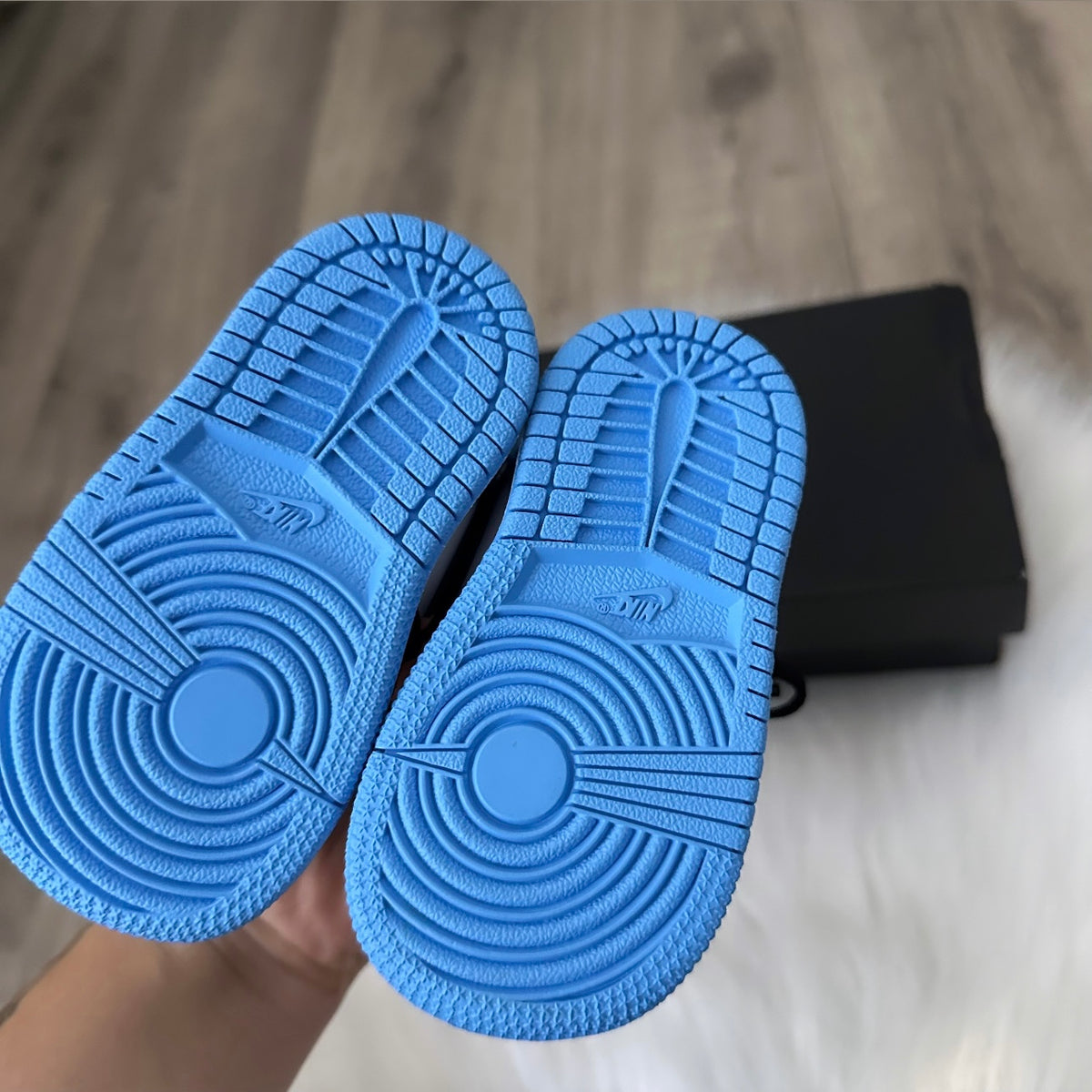 Jordan 1 ‘University Blue’ Boys Trainers - 3.5 UK Infant