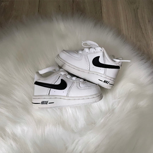 Nike Air Force 1 Boys Trainers - 2.5