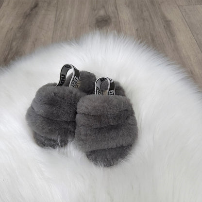 UGG Girls Slipper Sliders - 6 UK