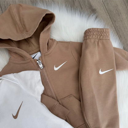 Nike Boys Tracksuit Set - 3M