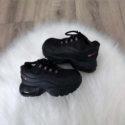 Nike Air Max Boys Trainers - 7.5