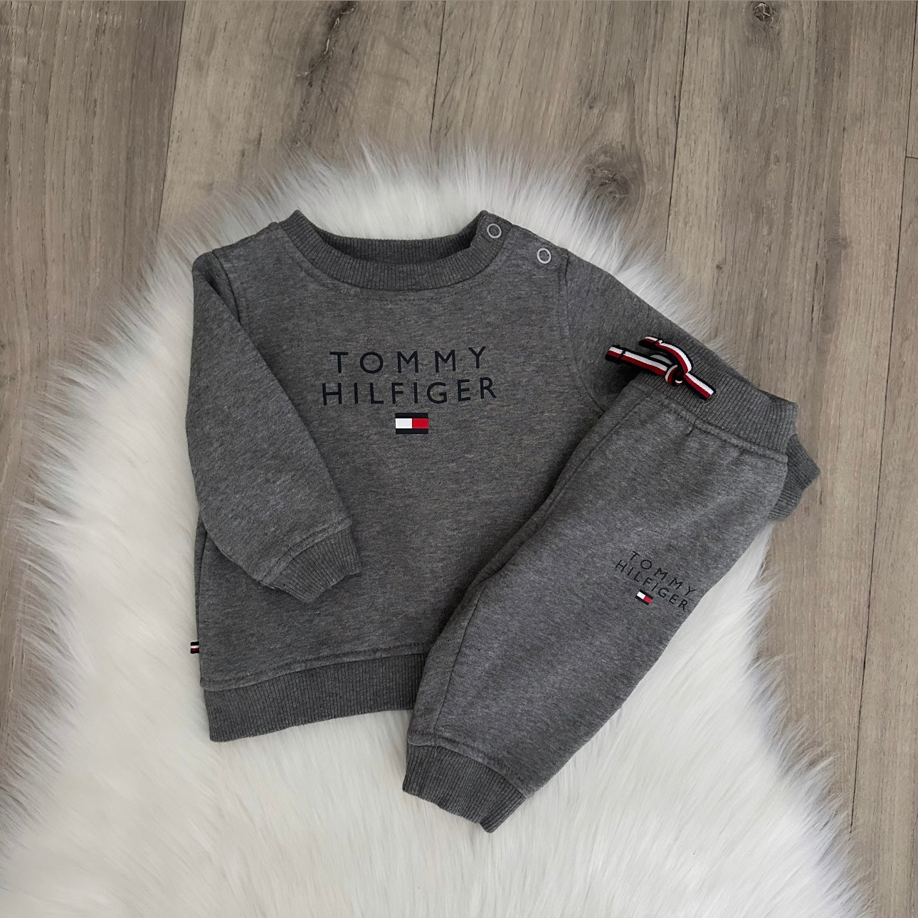 Tommy Hilfiger Boys Tracksuit - 6/9 months