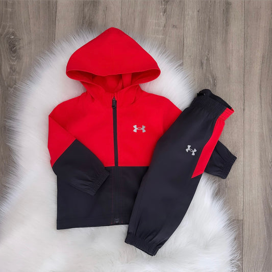 Under Armour Boys Tracksuit - 6/9 months