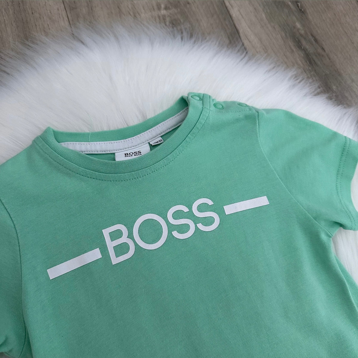 Hugo Boss Boys T shirt - 18M