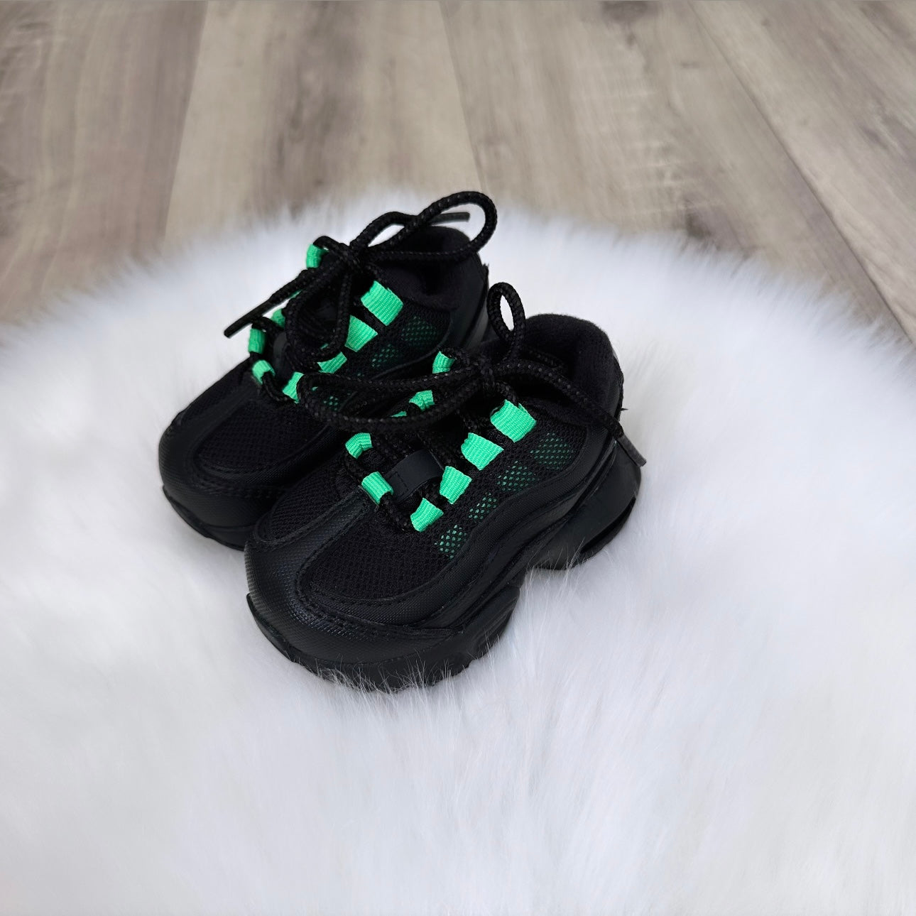 Nike Air Max 95 Boys Trainers - 3.5