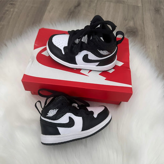 Jordan 1 Boys Trainers - 4.5