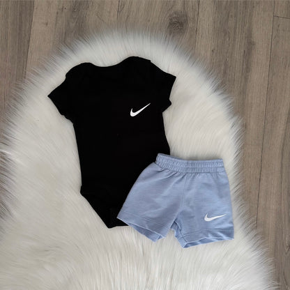 Nike Boys Shorts Set - 0/3 months