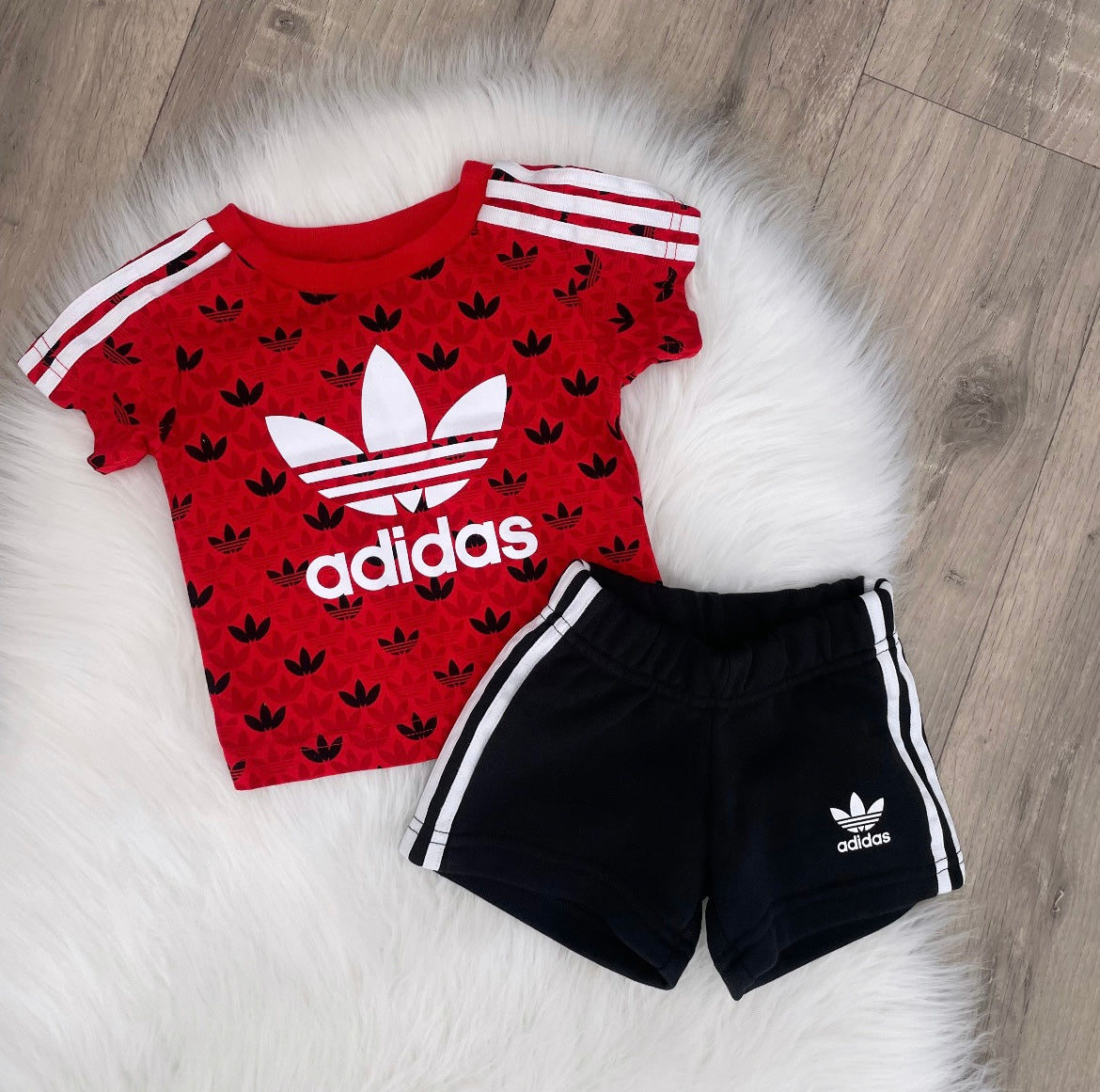 Adidas Boys Shorts Set - 0/3 months