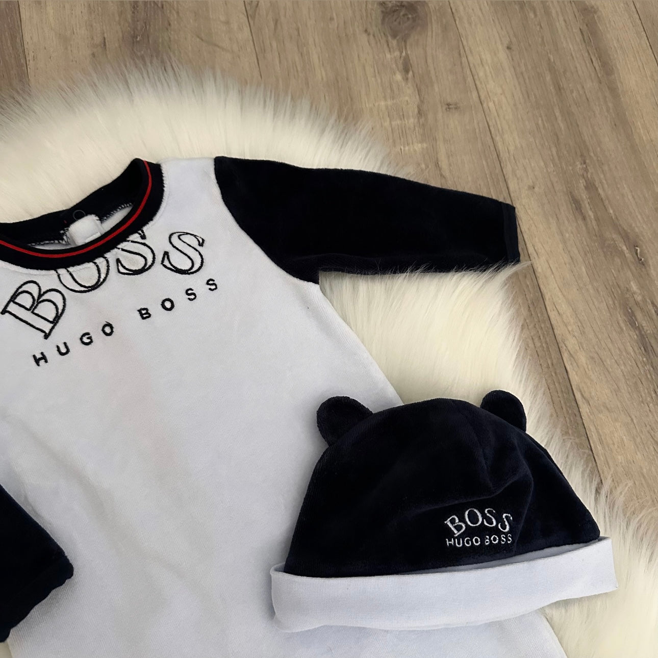 Hugo Boss Boys Babygrow - 6M