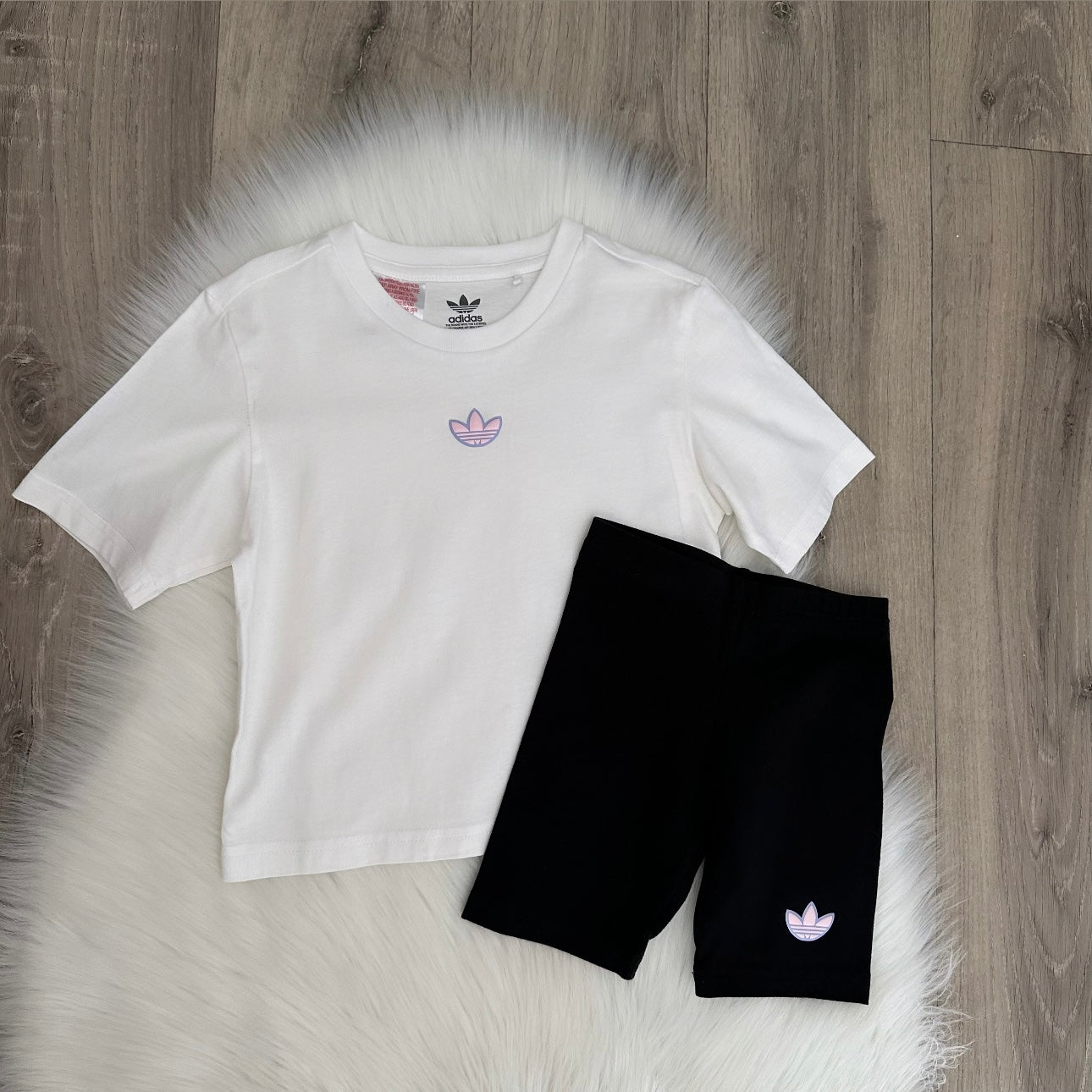 Adidas Girls Set - Age 3/4