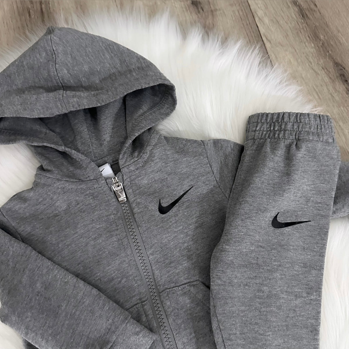 Nike Boys Tracksuit - 3M